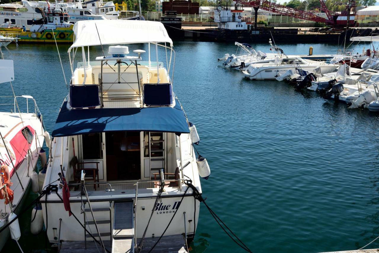 Blue II Yacht Ξενοδοχείο Àrbatax Εξωτερικό φωτογραφία